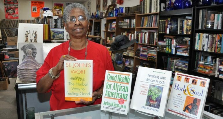 Willa Robinson Book - book lovers goldmine